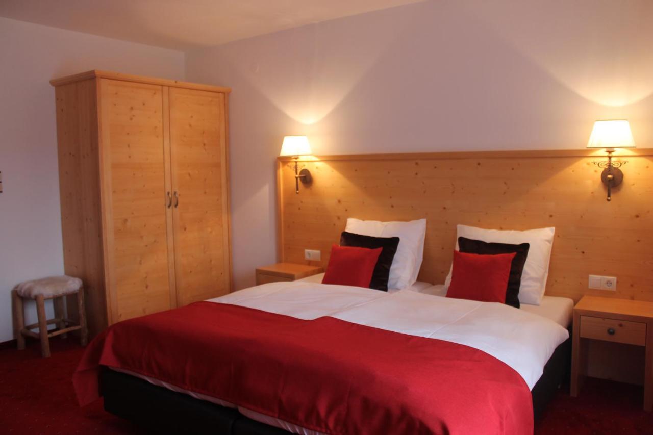 Hotel Alpenzeit Flachau Pokoj fotografie